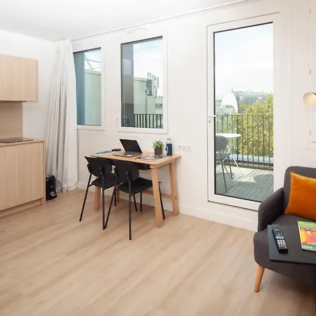Finestate Coliving Mairie D'issy 酒店 3*