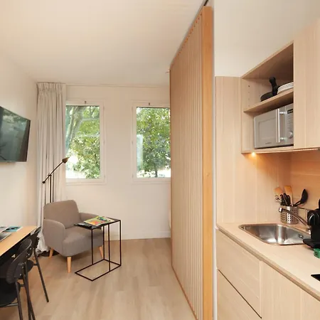 Finestate Coliving Mairie D'issy 酒店 3*